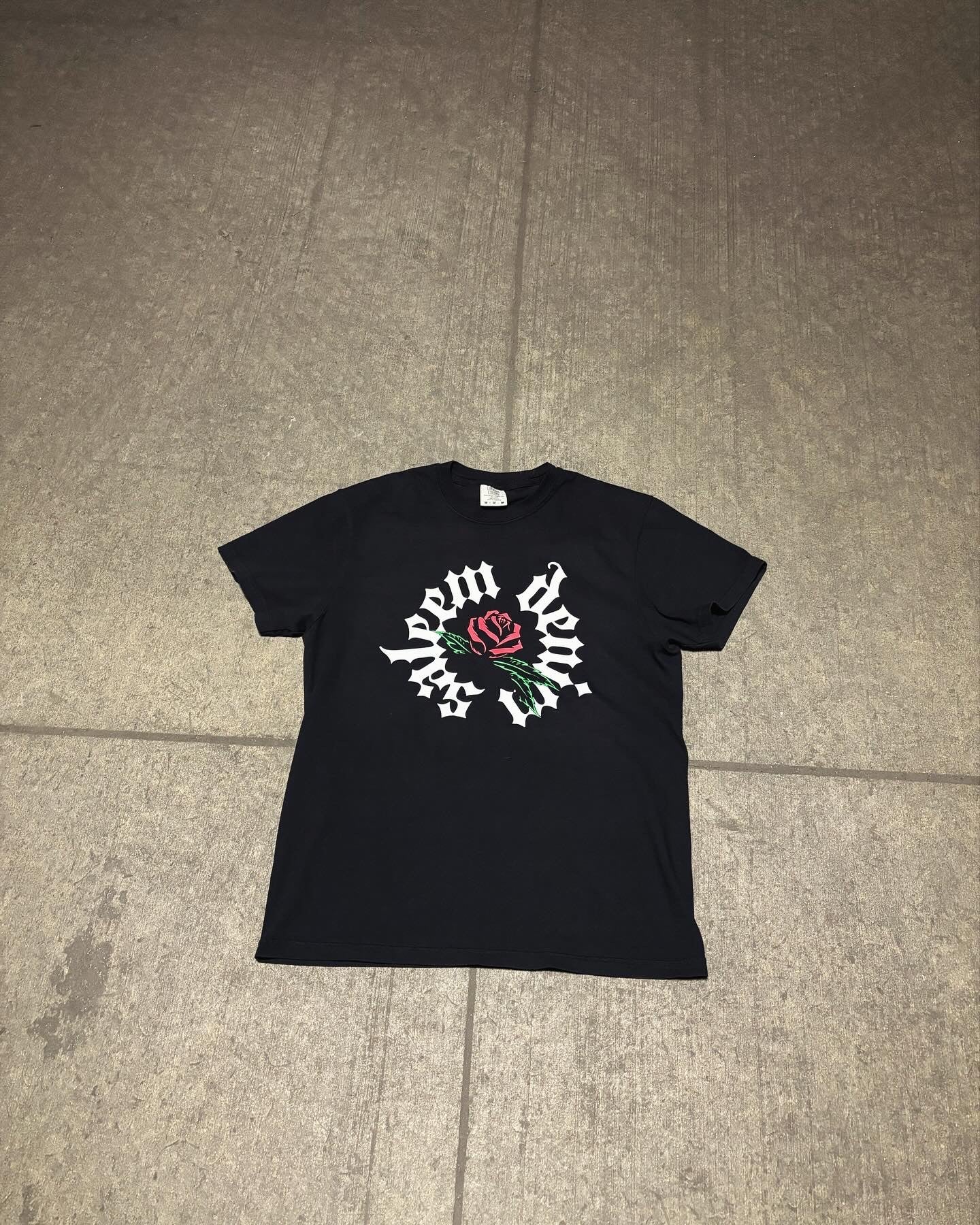 "Red Rose" T-Shirt